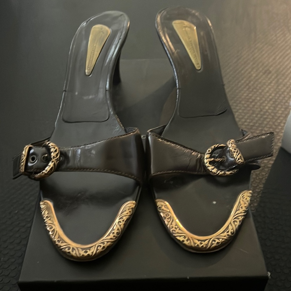 Giuseppe Zanotti brown heeled sandals with buckle detail